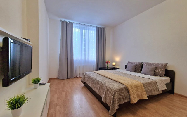 Квартира на Улице Старых Большевиков 3