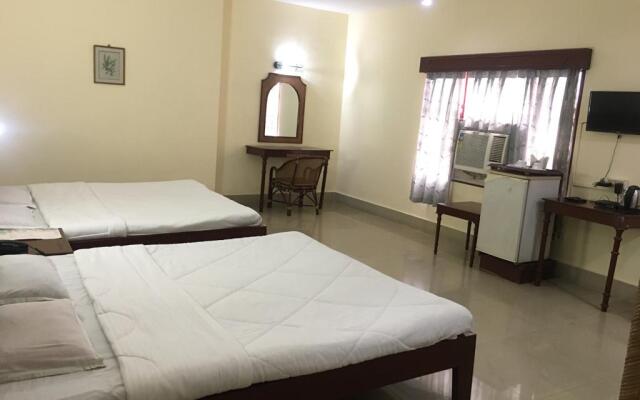 Indsurya Hotel