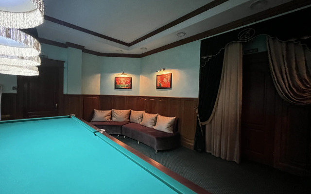 Отель Верона