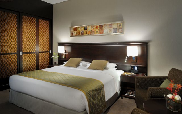 Crowne Plaza Dubai Jumeirah an IHG Hotel (Travel Agency)