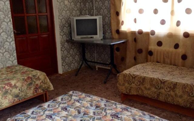 U Elenyi Guesthouse