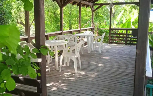 Edem U Reki Guest house