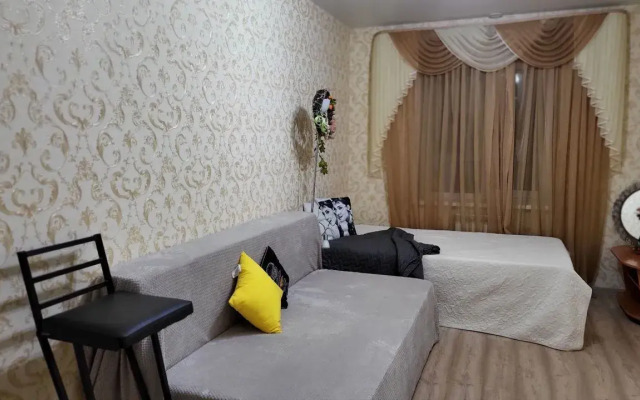 Dvukhkomnatnaya V Novom Dome Flat