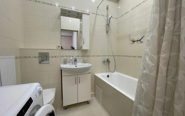 602 Na Krymskoy 89 Apartments