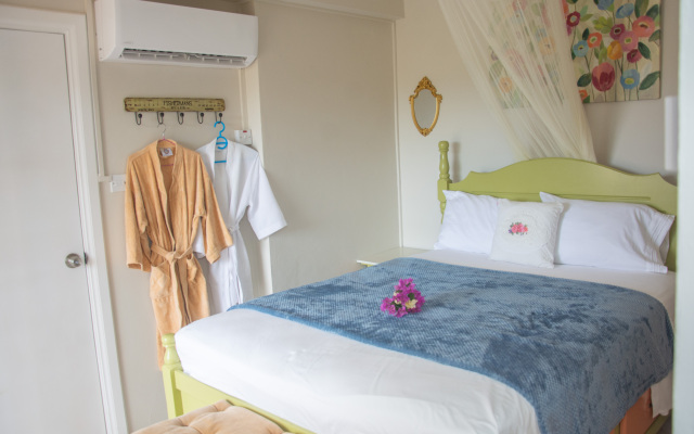 Mountain view St Lucia Apartments