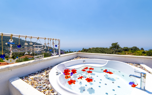 Mandarin & Mango Boutique Hotel