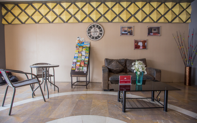 ZEN Rooms Soi Chom Chan Apartments
