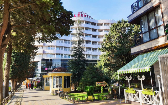 Liberty Fly Hotel Room 405 Apartments