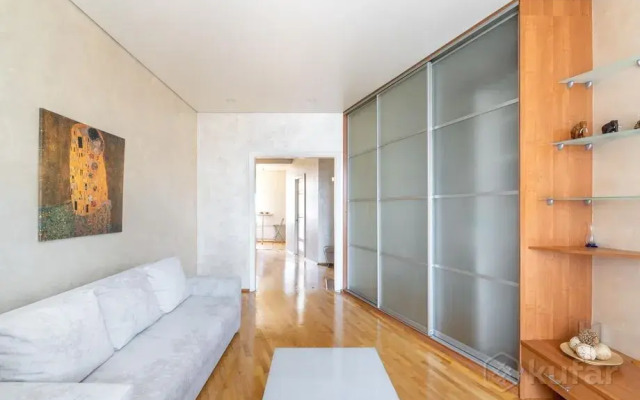 Apartments Bolshaya Shikarnaya Dvushka V Samom Tsentre Minska (gum)