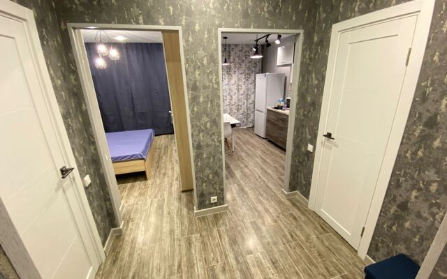 Na Ulitse Aleksandra Polina 1 Apartments