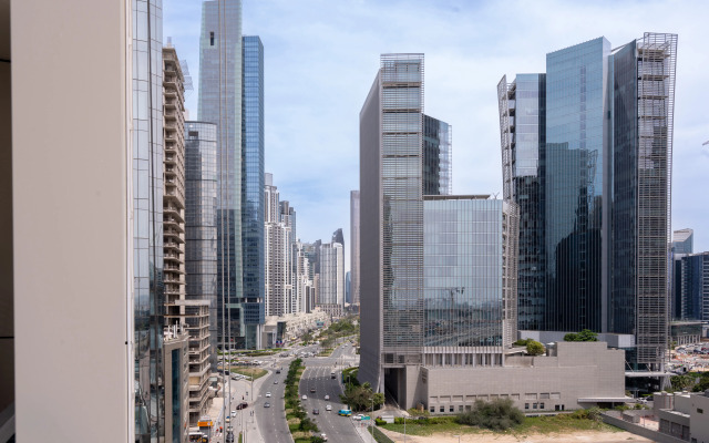 Апартаменты Keyrock Living Lakeview Retreat in Business Bay