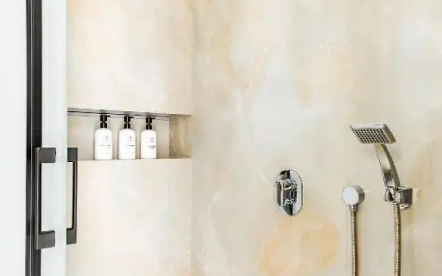 Апартаменты Элитный Вип со всеми удобствами в центре Алматы