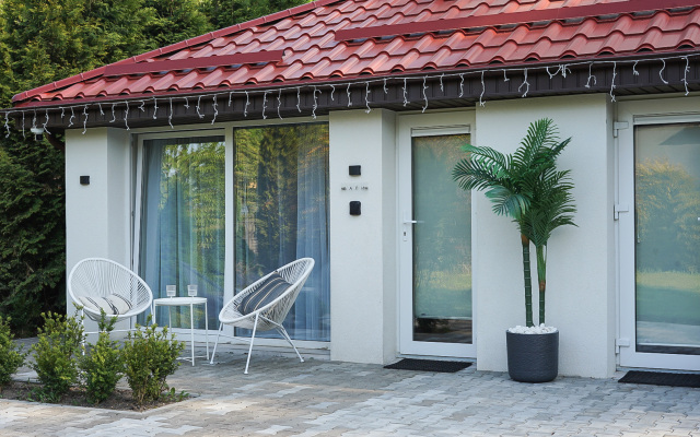 Tropics by Pavlov Apartments