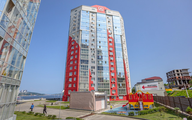 Апартаменты с витражом