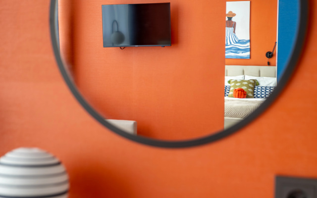 Квартира Яркая стильная студия Палитра