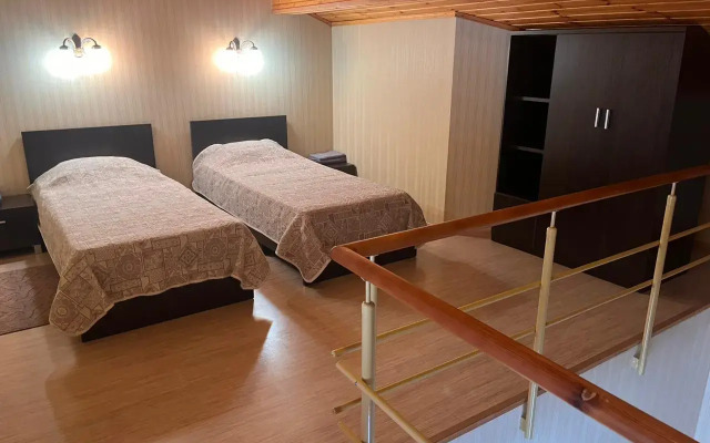 Hotel Solnechny