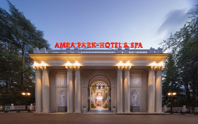 Amra Park Hotel & Spa