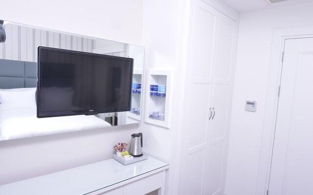 Ten Rooms Istanbul Hotel - Adults Only