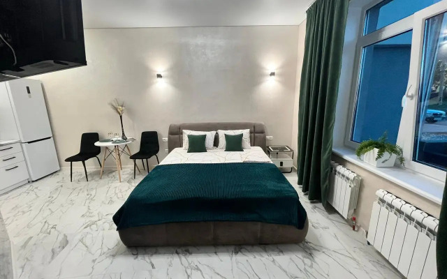 S Otdelnym Vkhodom Mikh 1 /2 Apartment