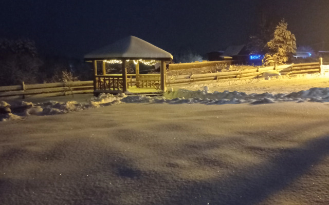 Гостевой дом Домик Художников