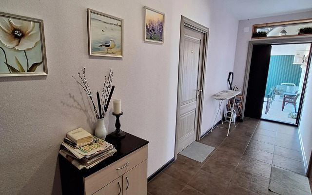 U Dyadi Volodi Guest house