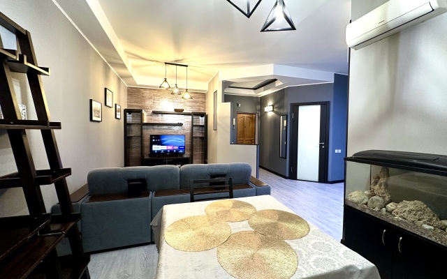 2-komnatnay Studiya YarApartments Na Pervomayskoy 19 Flat