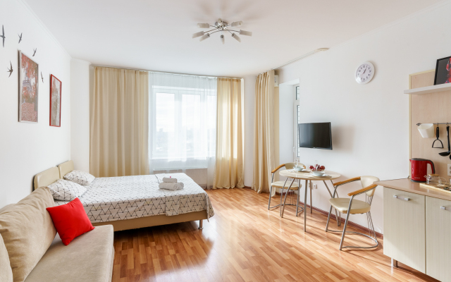 Udobnaya Kvartira V Tsentre Tyumeni Lodging House