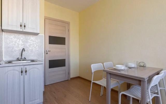 Uluchshennye Ryadom S Metro Ladozhskaya Apartments