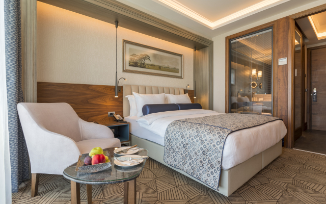 Мини-Отель Golden Tulip Istanbul Bayrampasa