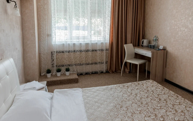 Vokrug Sveta Hotel