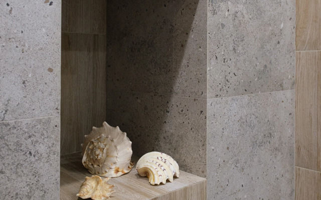 Квартира Лофт с большой круглой ванной