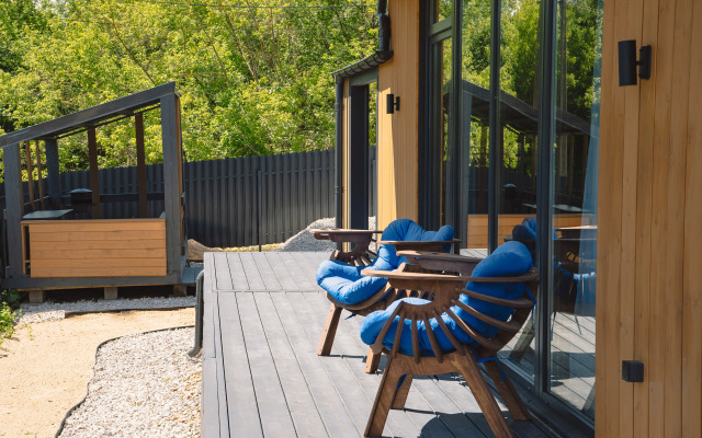 Eco-Mestechko Private House