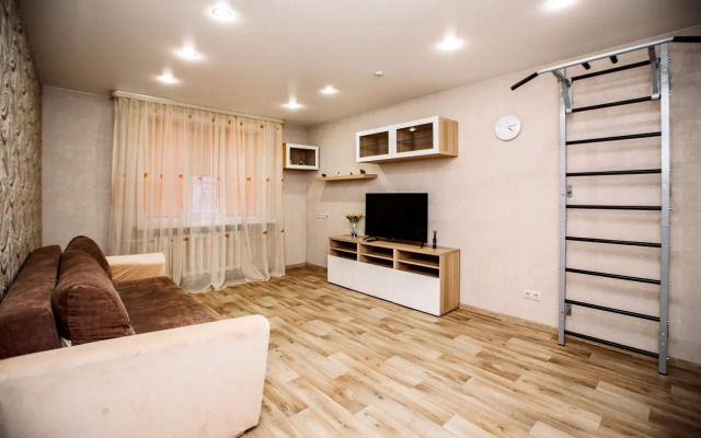 3 komnatniye Apartments