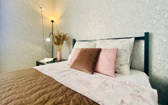 Na Farmana Salmanova 6 Apartments