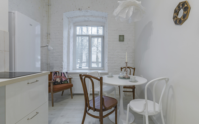 Oblomov V Tobolskikh Kazarmakh Flat