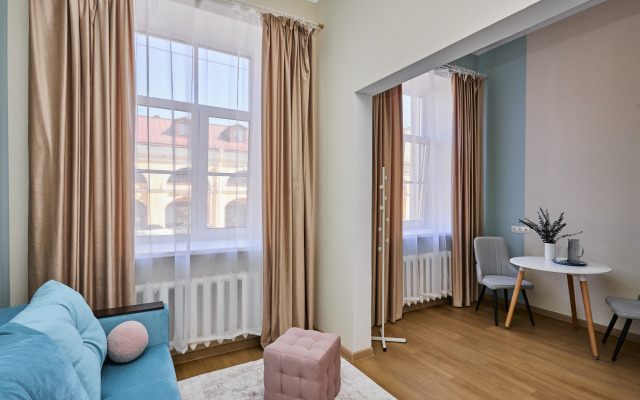 IYUN Na 7-J Linii Guest House