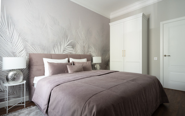 Апартаменты LetYourFlat King