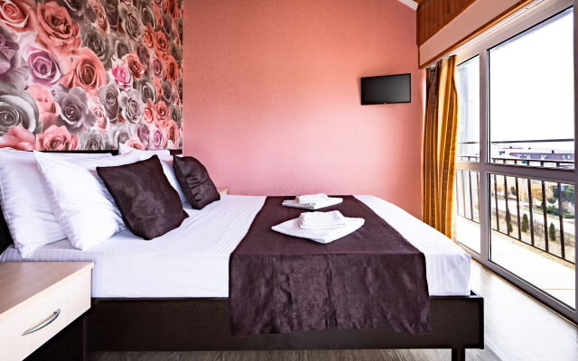 Kipr Guest House