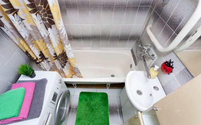 Sovremennaya Kvartira Peshkom ZhD Apartments