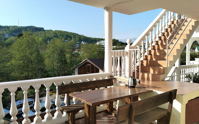 Avrora Guest house