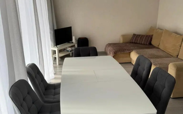 Частный Дом Сoврeменный Баpнхаус для Отдыхa