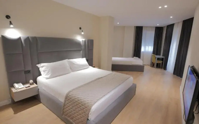 Granda Hotel