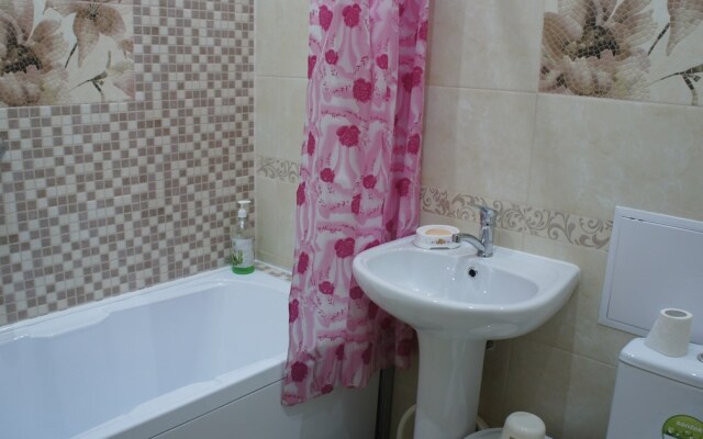 Апартаменты КвартОтель на М.Горького 85Б 17