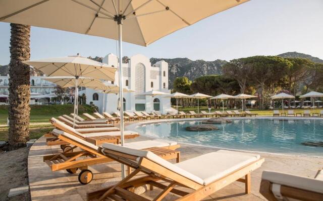 Falkensteiner Resort Capo Boi Hotel