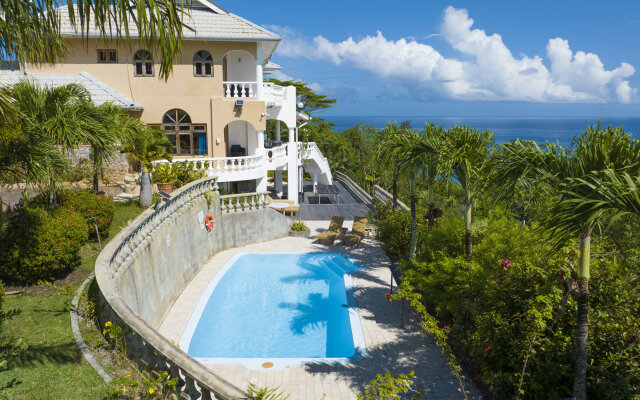 Вилла Villa Blu Vista Villa Seychelles - Carana beach