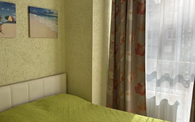 246 Na Krymskoy 89 Apartments