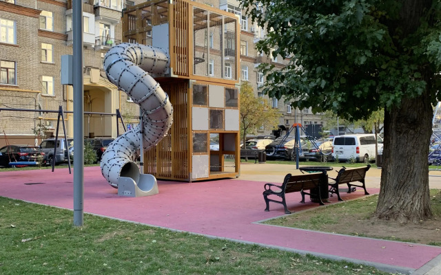 Na Ulitse 1812 Goda Flat