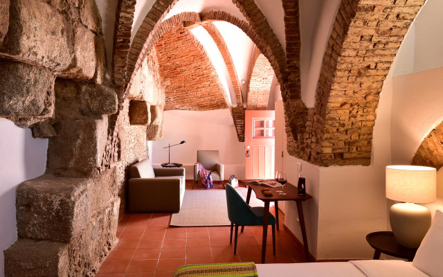 House Essence Evora Hotel by Unlock Boutique Hotels