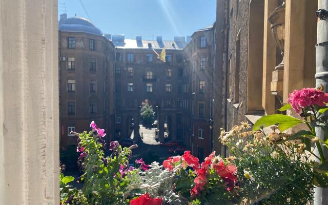 Апартаменты Art Aristocrat