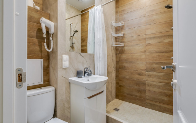 Апартаменты Комфорт Арт-Апарты у Экспофорума 2